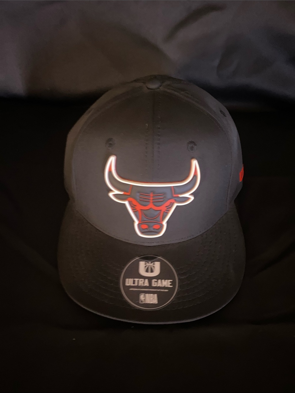 Chicago Bulls Black & Red Fitted Snapback Hat